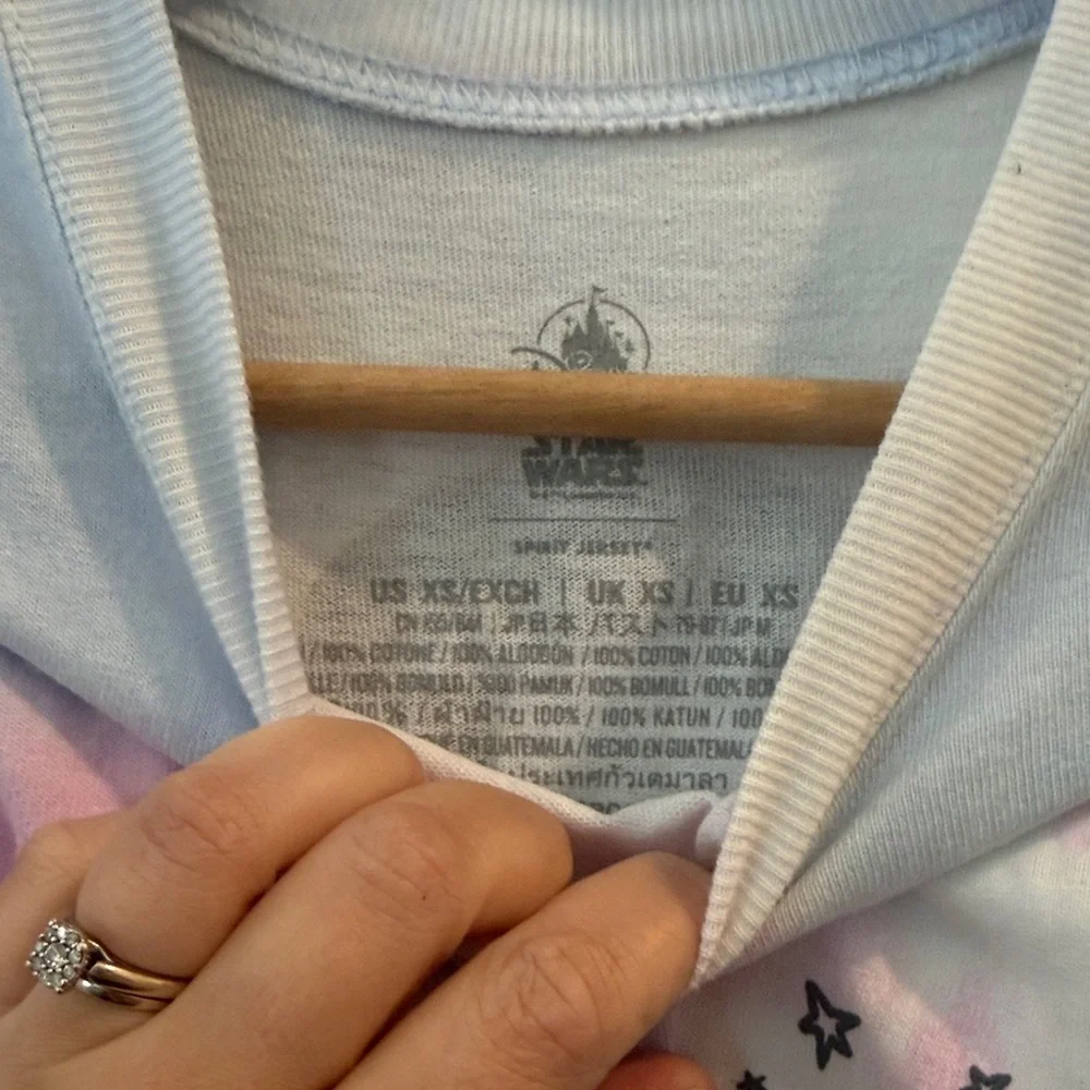 NWTS Official Disney Spirit Jersey Grogu - Picture 3 of 6
